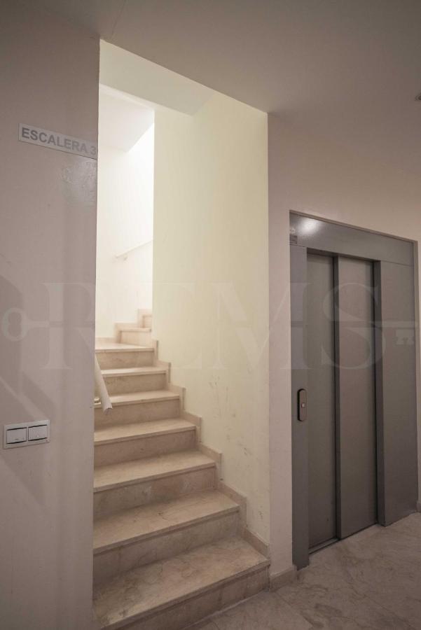 Stylish Studio Near Plaza De La Merced - Center 말라가 외부 사진