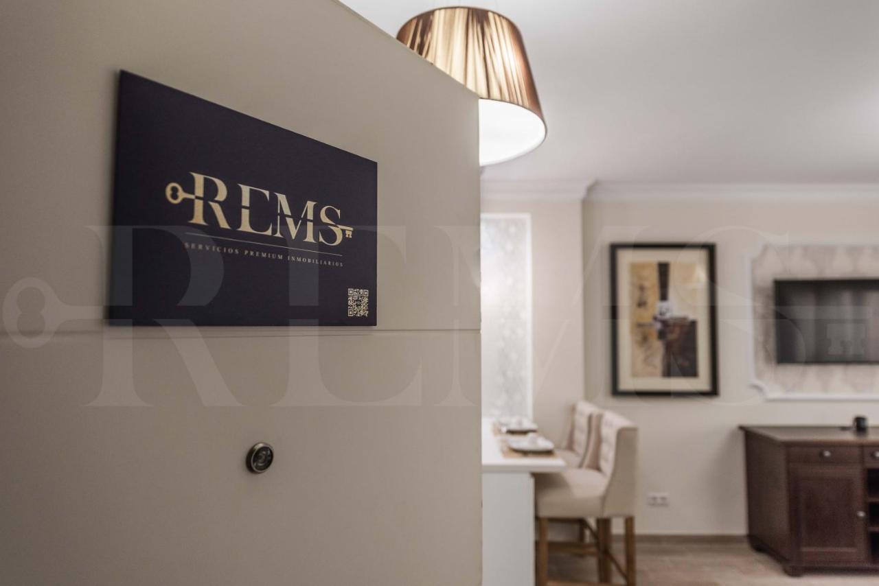 Stylish Studio Near Plaza De La Merced - Center 말라가 외부 사진